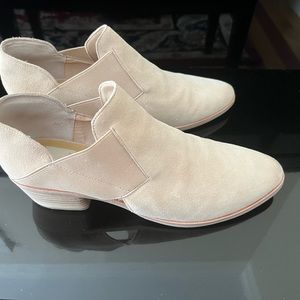 Dolce Vita genuine suede booties